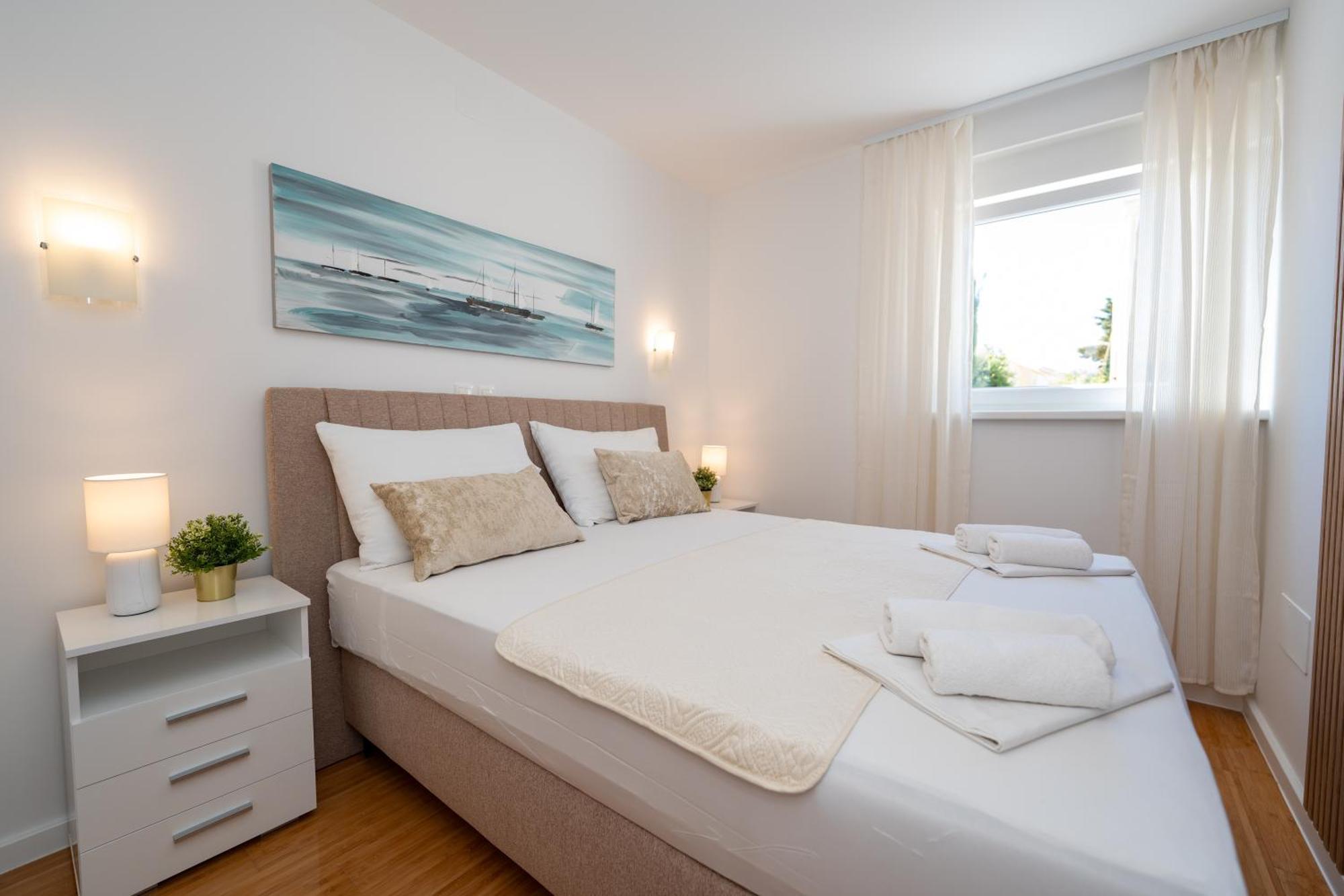 Apartment Funtastic With Private Pool Novalja Exteriör bild